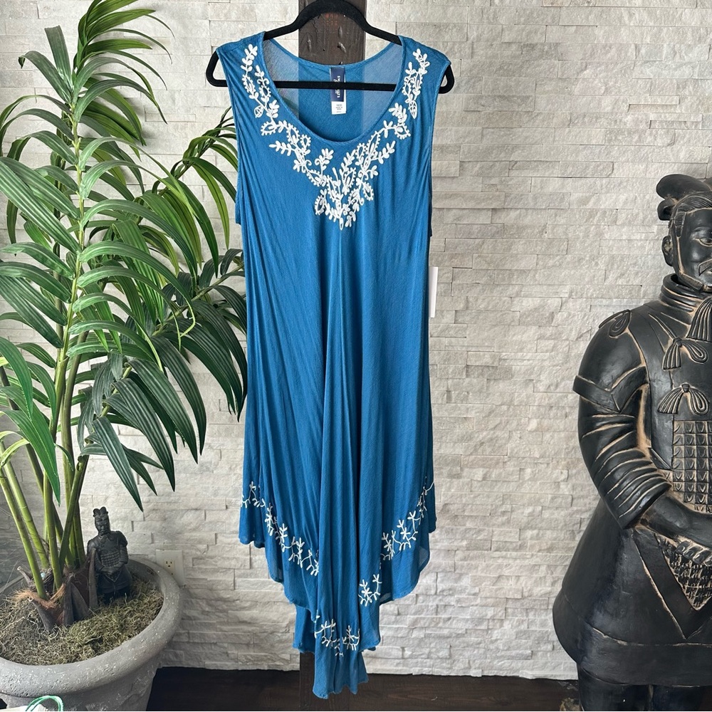 Swimsuits for All Blue Embroidered Beach Swim Cover Sleeveless Dress 18/20 NWT